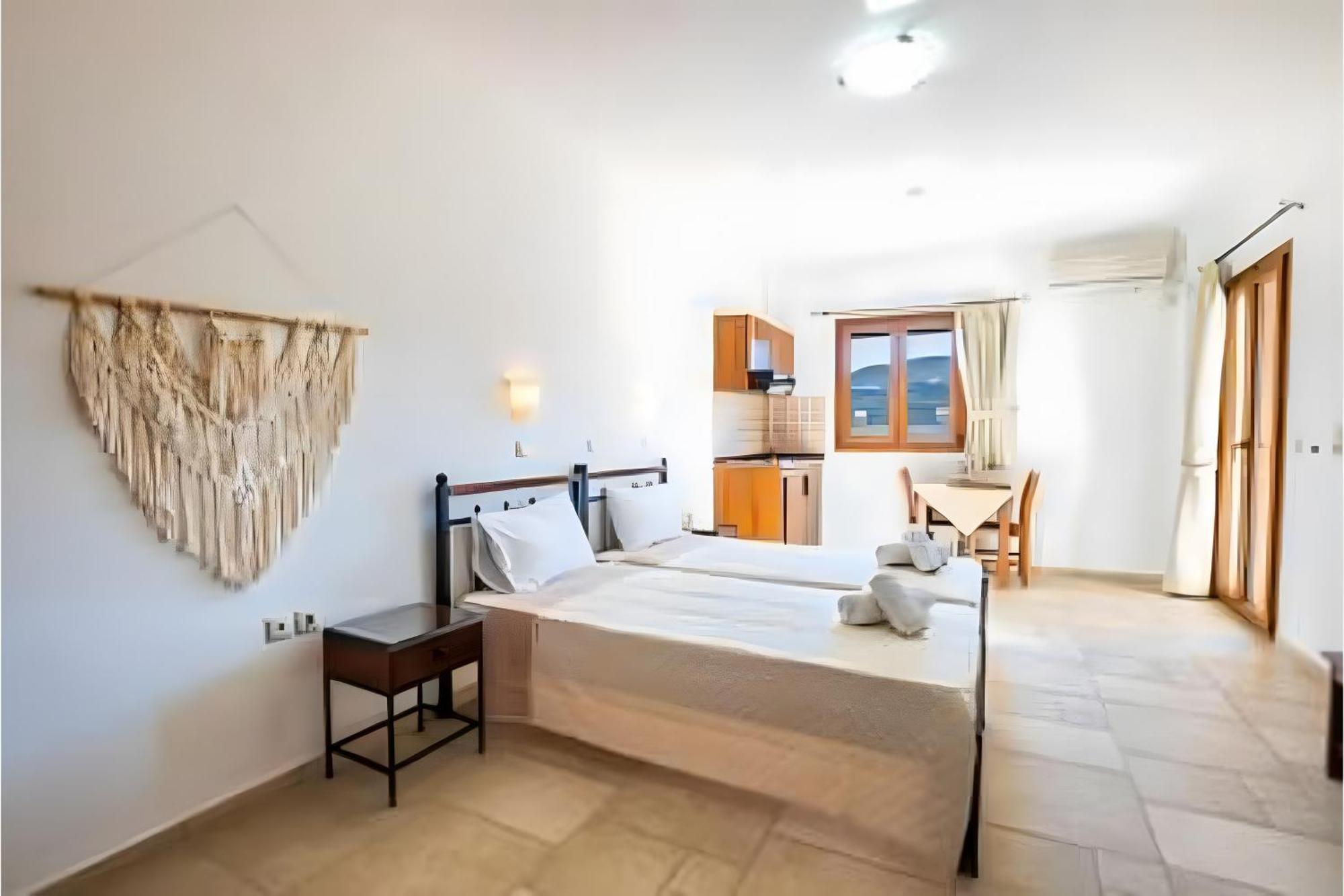 Petra Studios Karpathos Town  Exterior photo